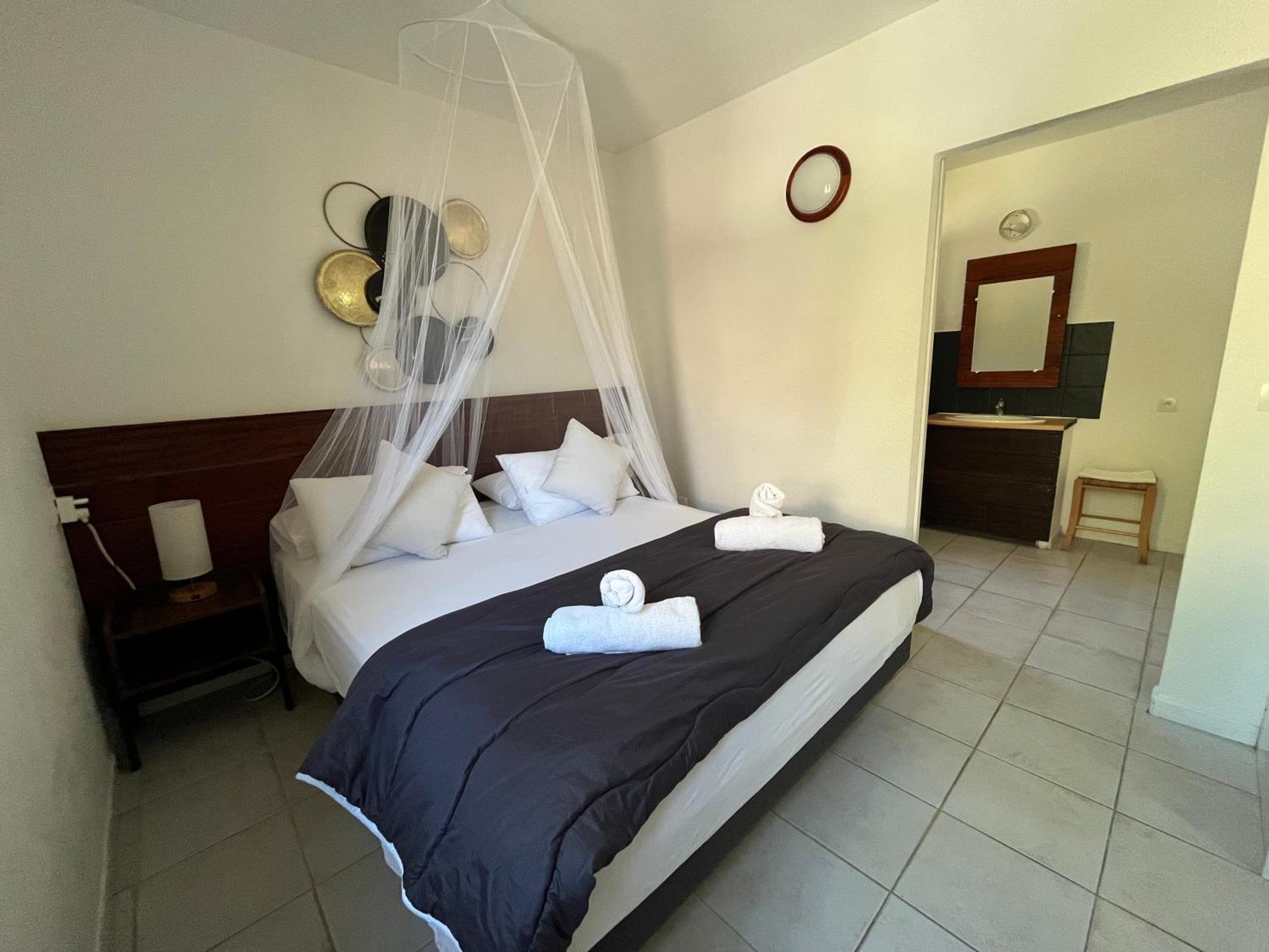 Mont Bouquet Lodge-Residence Hoteliere Brouzet-les-Ales Exterior photo