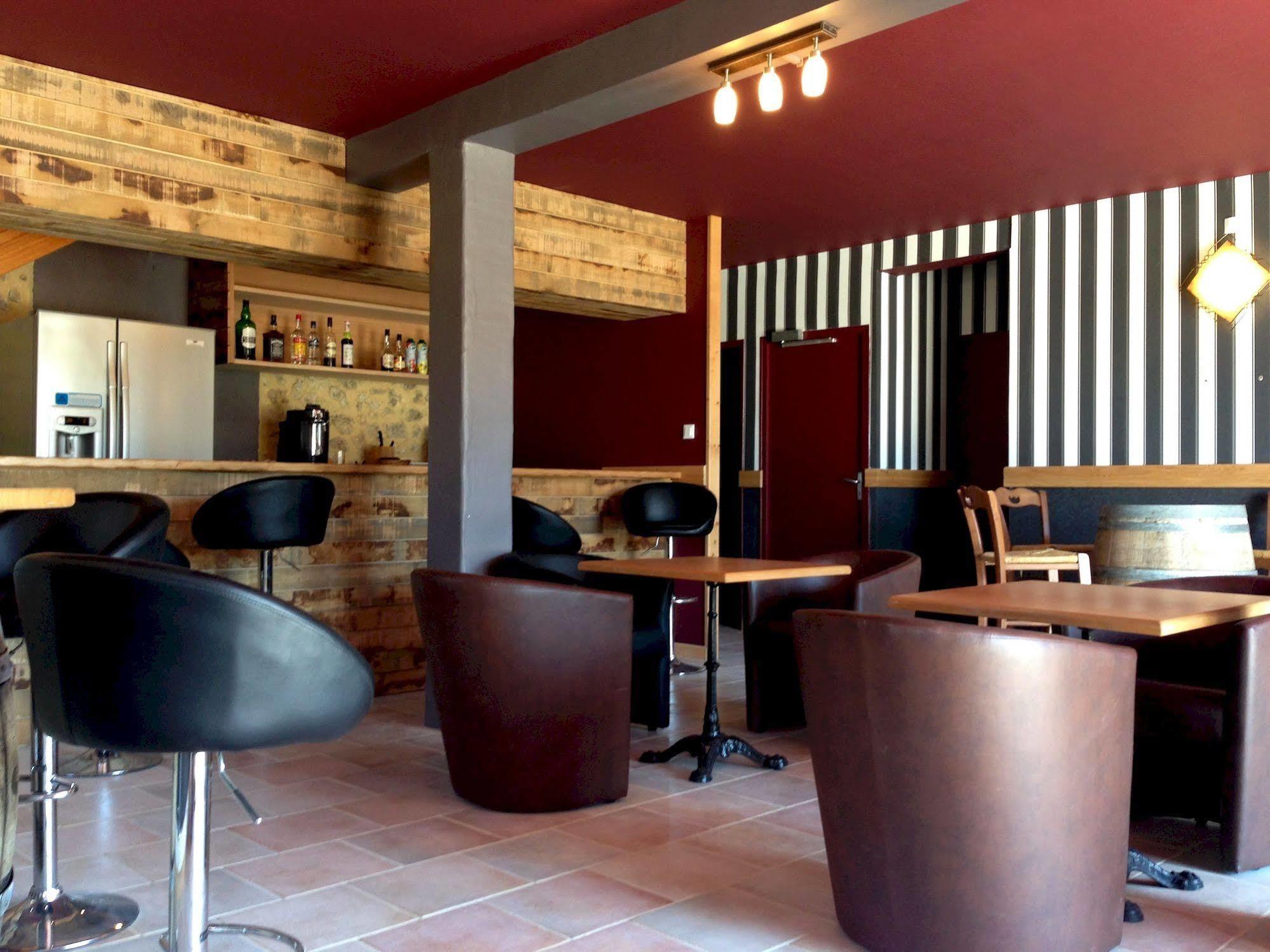 Mont Bouquet Lodge-Residence Hoteliere Brouzet-les-Ales Exterior photo